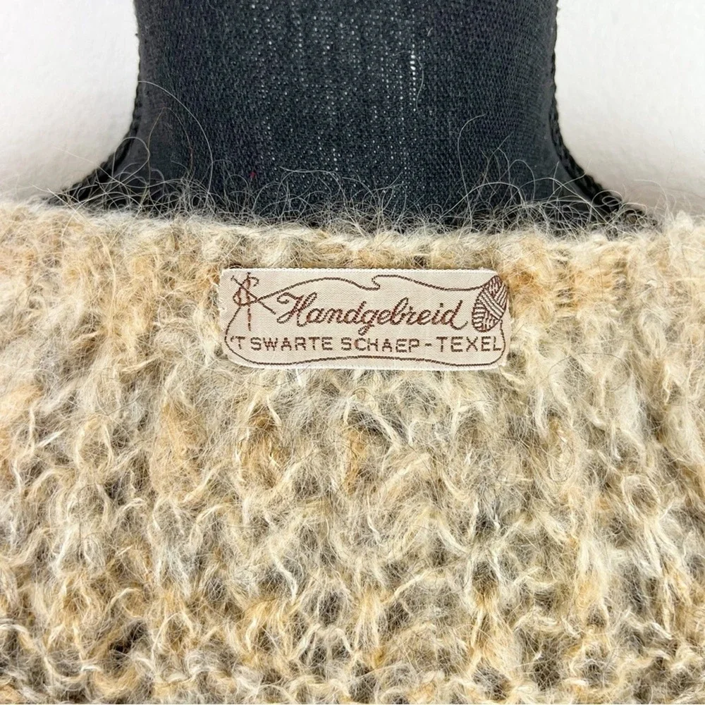 Wool Shawl Hand‑Knit Wrap Cape S/M Tan Cream Dutch Heritage